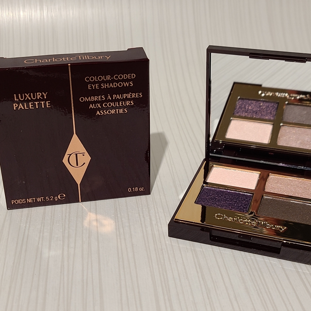 The Glamour Luxury Palette from Charlotte Tilbury Brand New in Box